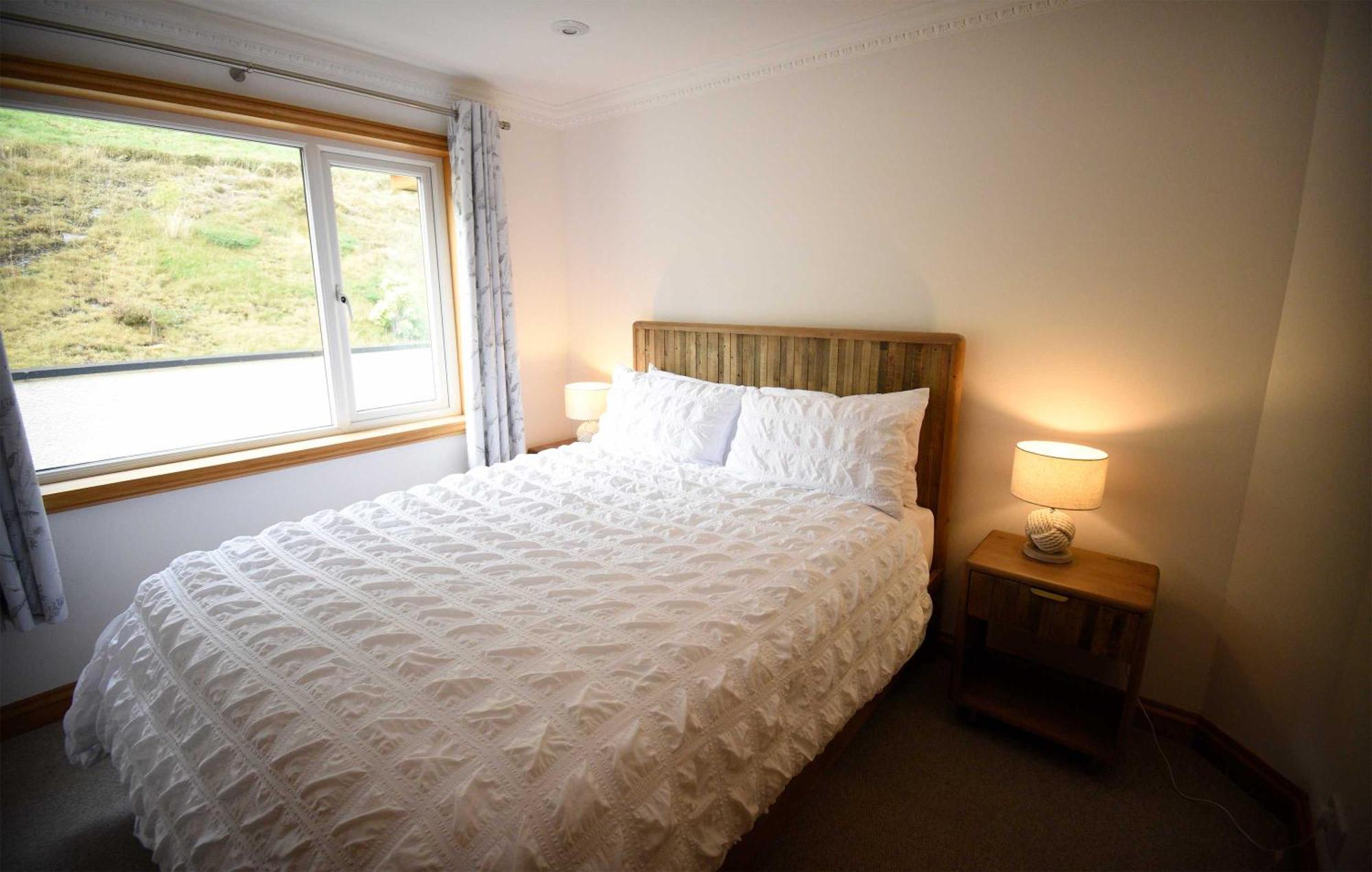 Shoreside Villa The Braes Екстериор снимка