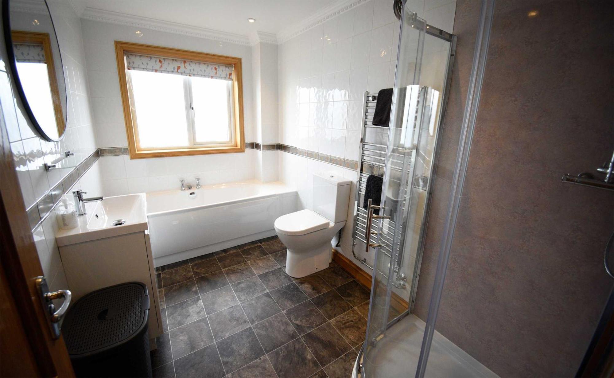 Shoreside Villa The Braes Екстериор снимка