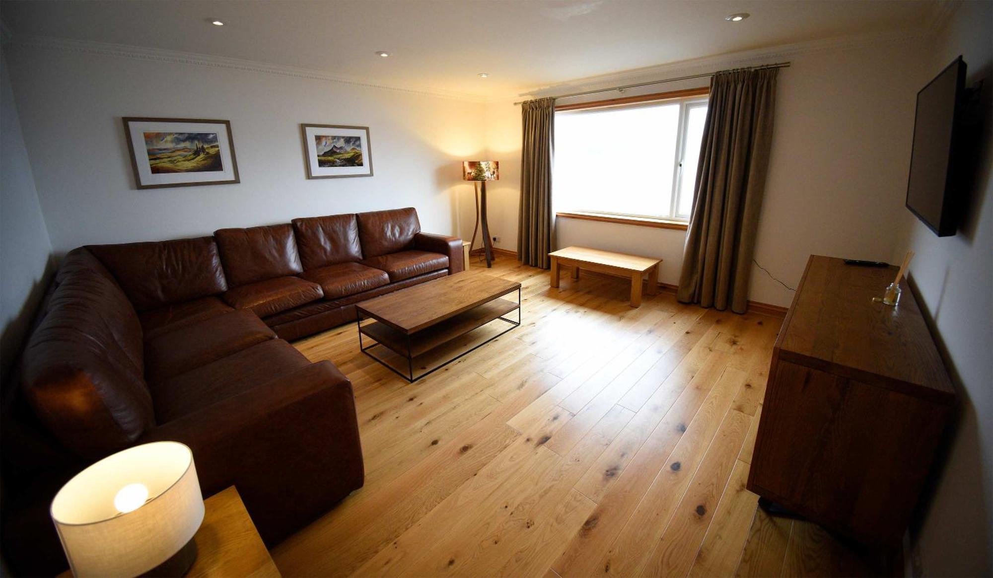 Shoreside Villa The Braes Екстериор снимка